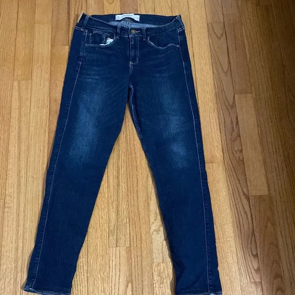 Abercrombie & Fitch jeans
