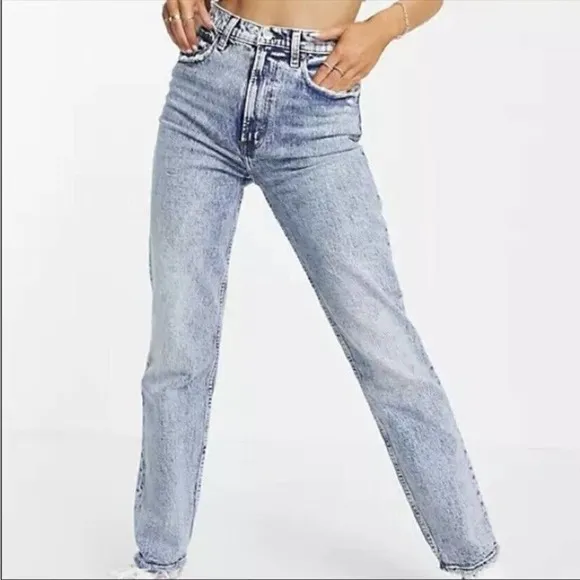 Abercrombie & Fitch The 90s Straight Ultra High Rise Acid Wash Jeans Size 29/8