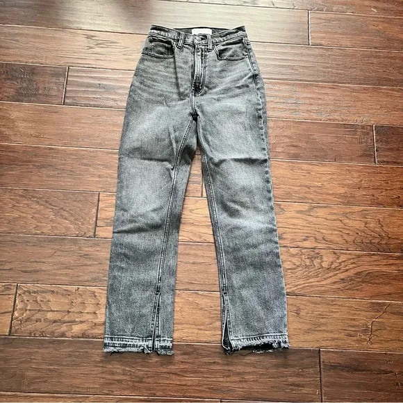 Abercrombie and Fitch, the ankle straight ultra high rise curve love charcoal 00