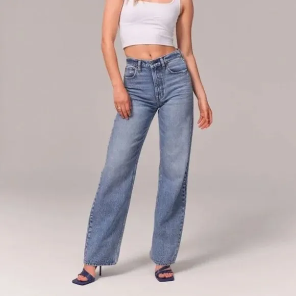 Abercrombie & Fitch High Rise Loose Jeans Blue Size 32