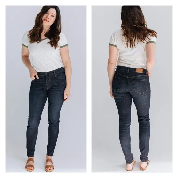ABLE The Carla Dark Wash Skinny Jeans 25
          
      NWT