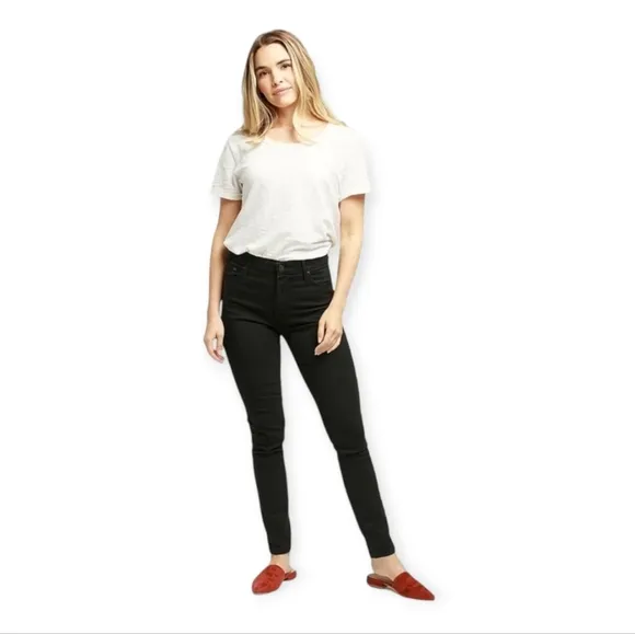 Able The High Rise Claudia Wash Jeans Black Denim Woman’s Size 32
          
      NWT