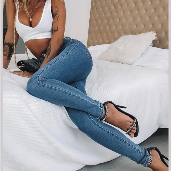 OVER 50% OFF Abrand jeans worn a few times (Australian brand)