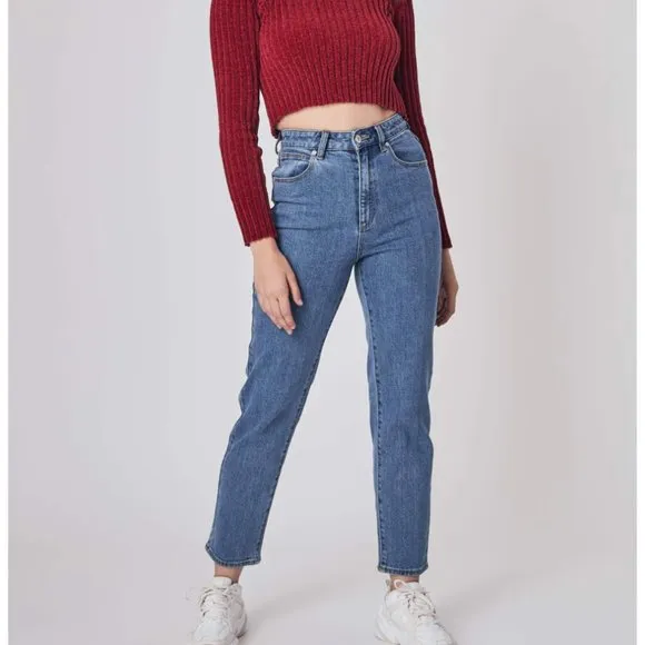 NWT Abrand - A 94 High Slim Jeans
          
      NWT
