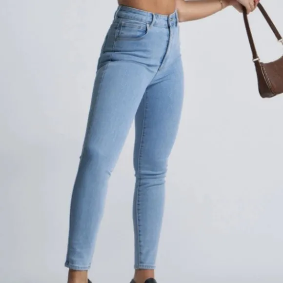 Abrand High Skinny Ankle Jean in Basher 30