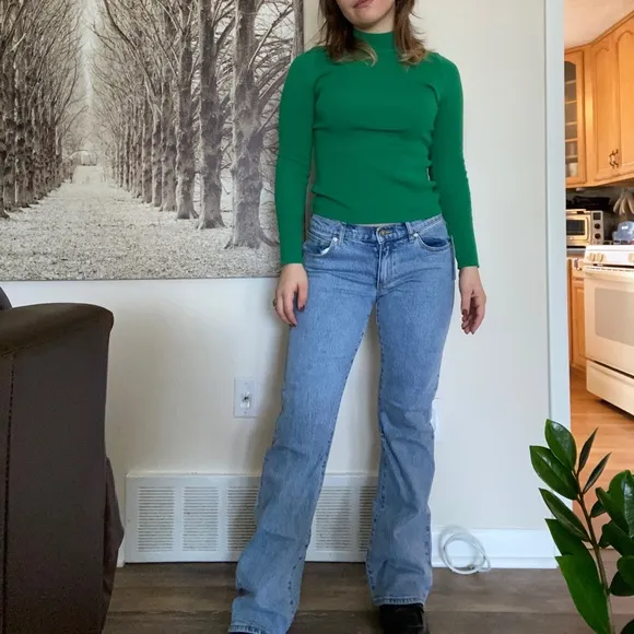 NWT ABRAND JEAN
          
      NWT