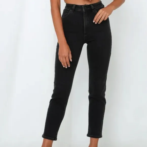 NWT Abrand Jeans A 94 High Slim Jeans in Black women's size 31
          
      NWT