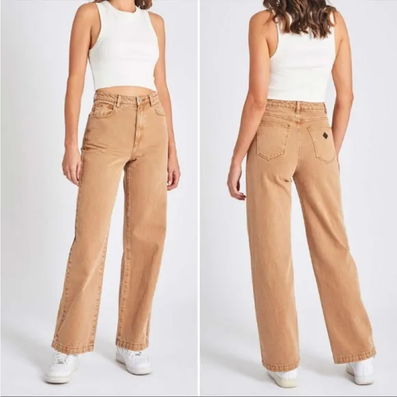 NWT Abrand 94 high and wide
          
      NWT
