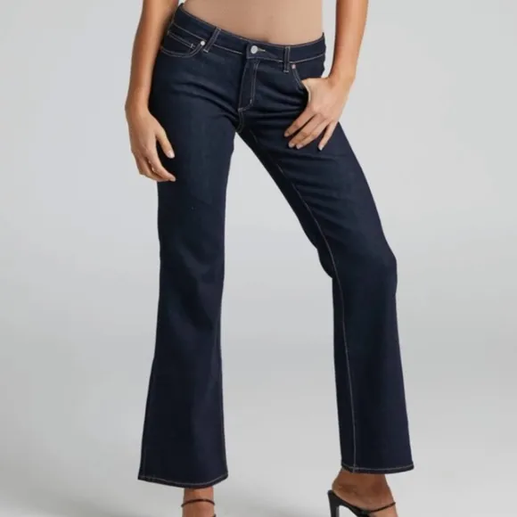 Abrand Jeans 99 Alice Low-Rise Bootcut Jeans Size 25
          
      NWT