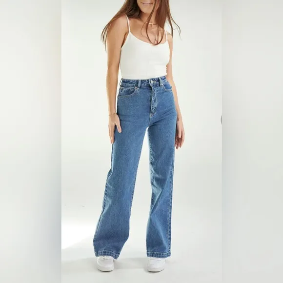 Abrand high & wide jeans sz 27 like new!