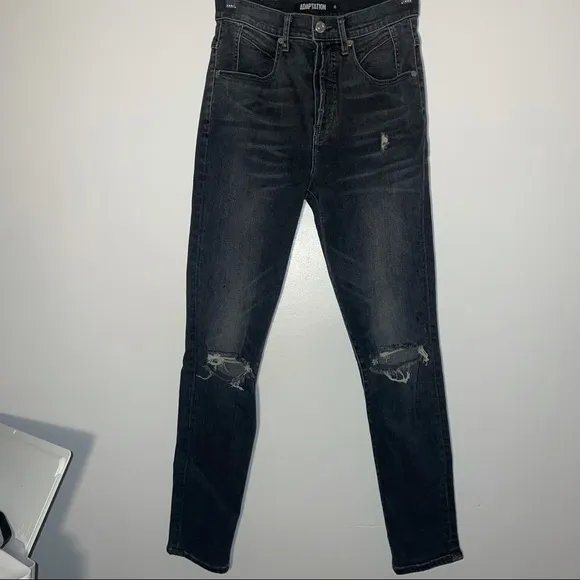 Adaptation jeans size 26 high waisted