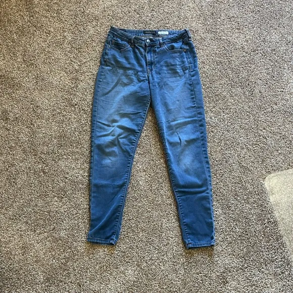Aeropostale Dark Wash Skinny Jegging Size 10 Long