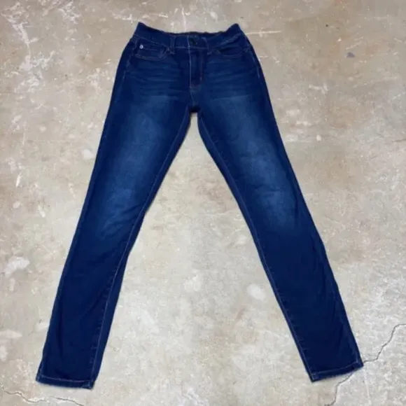 EUC Aeropostale High Waisted Jegging Dark Blue Denim Stretch Jeans Size 2