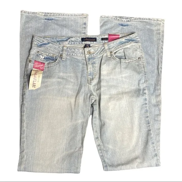 🆕 NWT Aeropostale Vintage Dead Stock light Flared Stretch Low Rise Jeans
          
      NWT
