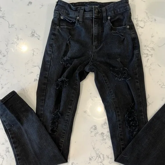 Aeropostale high rise jegging 0 regular black distressed jeans