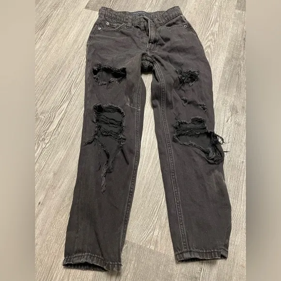 Aeropostale Distressed Mom Jean