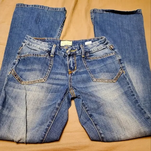 * Aeropastle flare leg jeans sz.1