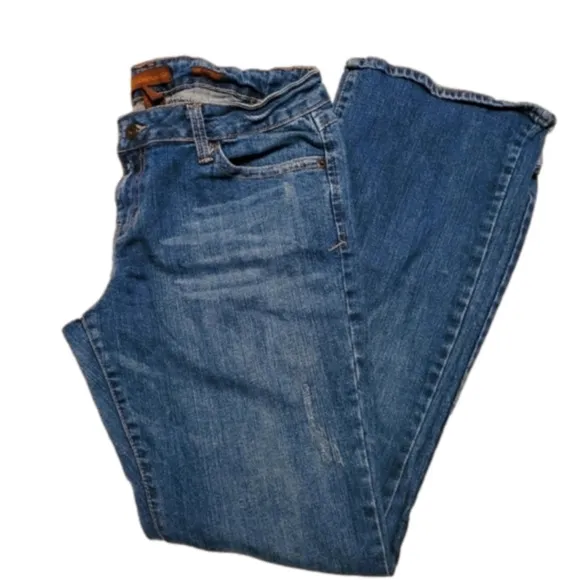 AEROPOSTLE boot leg jeans. Size 13/14R.