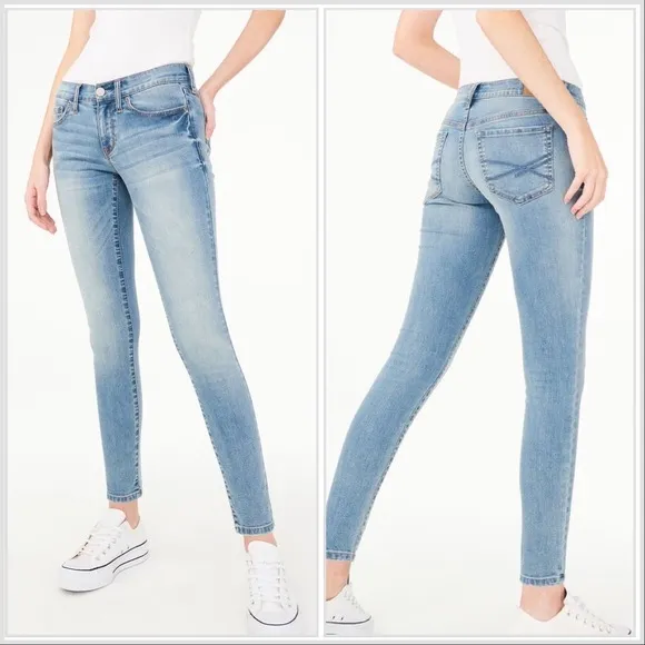 Aeropostale Women’s Super Stretchy Low Rise Jeggings
          
      NWT