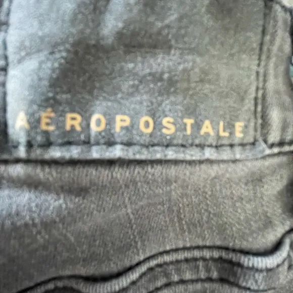 Aéropostale Distressed Black Jeans, Size 0, 26" Inseam, Cutoff Bottom.
