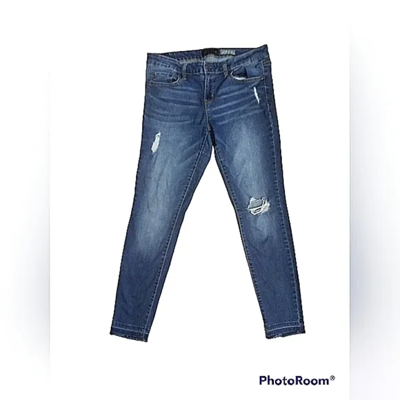 CROPPED Jegging Distressed Size 12