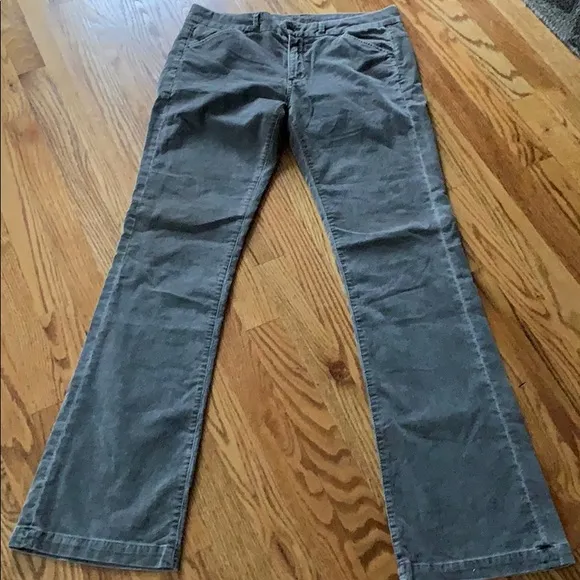 New Agave Denim Gray cord straight jean (30)
          
      Boutique