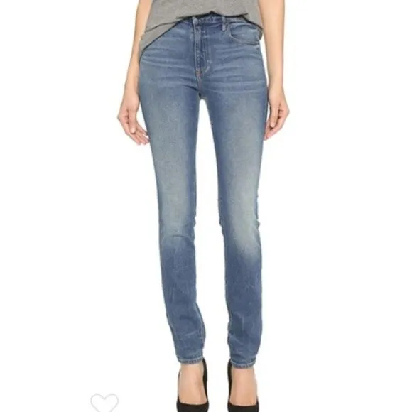 Alexander Wang 001 Slim Fit Skinny Jeans
