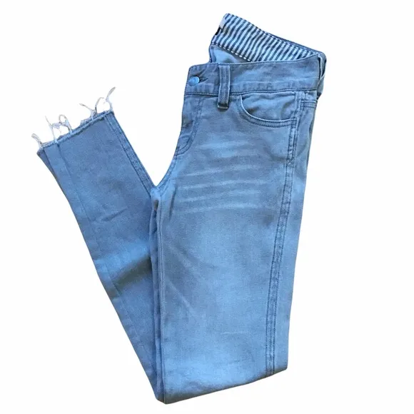 Alice + Olivia Bergdorf Goodman Gray Distressed Raw Hem Skinny Jeans