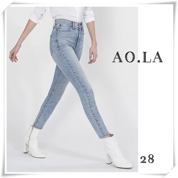 Alice Olivia AO.LA Alice Olivia Good High Waist Jeans Light Washed CD109SCYRBL