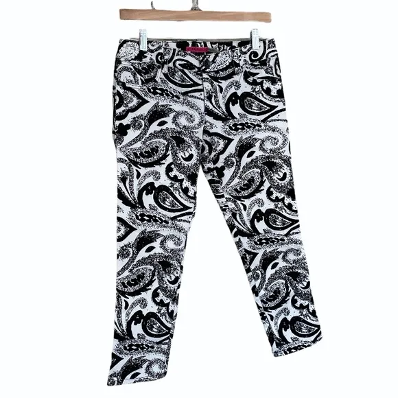 Alice + Olivia jeans paisley Capri size 4