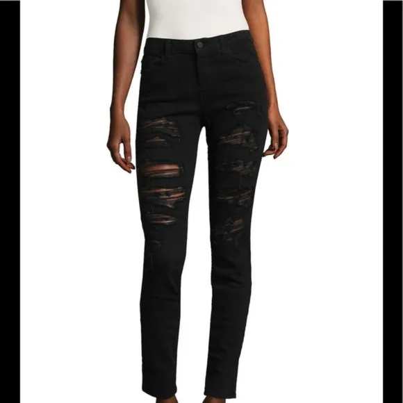 Alice + Olivia Distressed Straight Jean - Black 28