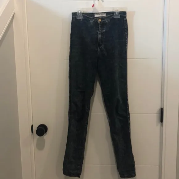 BUNDLE 4 for $30 American Apperal jeans size small