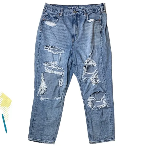 14 Short American Eagle Outfitters Highest Rise Mom Jean High Rise Jeans