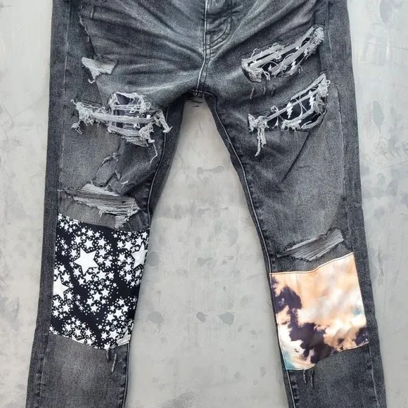 amiri jeans size 32
          
      NWT