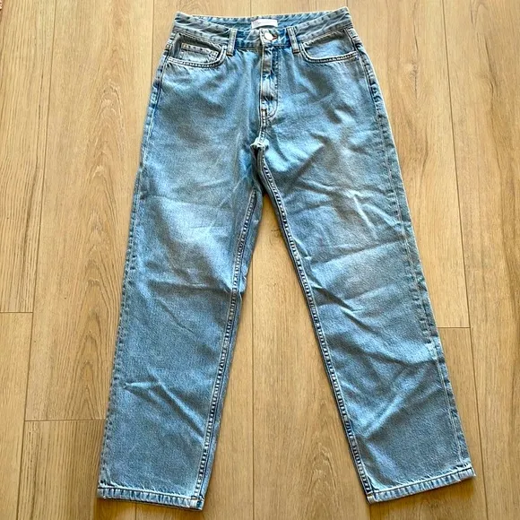 Anine Bing high waisted jeans
          
      Boutique