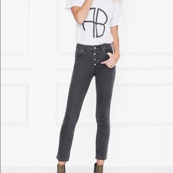 Anine Bing Frida Jeans in Charcoal
          
      NWT