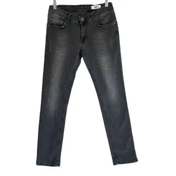 𝅺Anine Bing black wash semi distressed stretchy skinny jeans