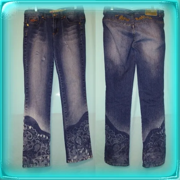 OOAK Apple Bottoms reworked lace denim jeans 7