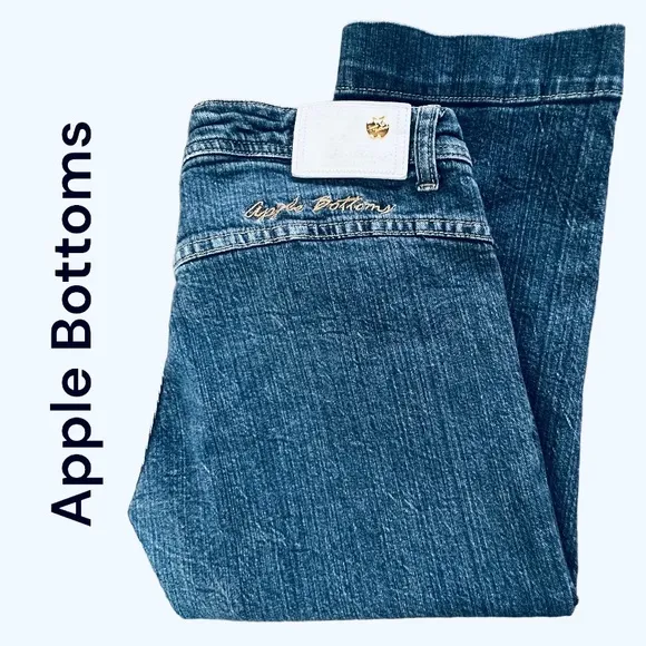 APPLE BOTTOMS Blue Denim Five Pocket Low Rise Capri Jeans Decorative Pockets 7/8