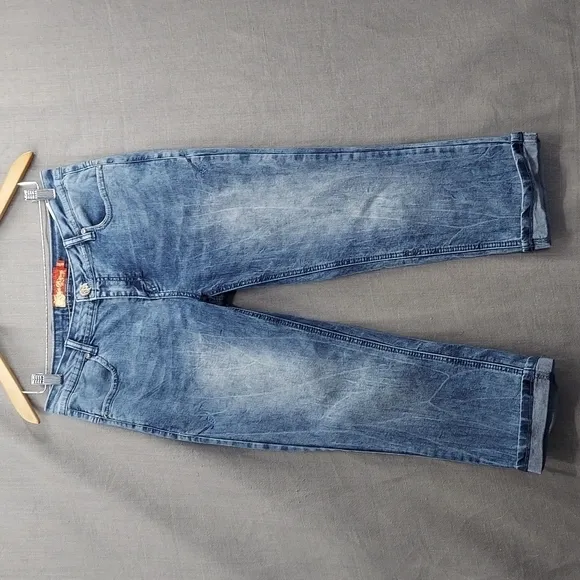 Apple Bottoms Jeans w/Apple Pockets Rear Capri Crop Blue Denim Jeans Size 11/12