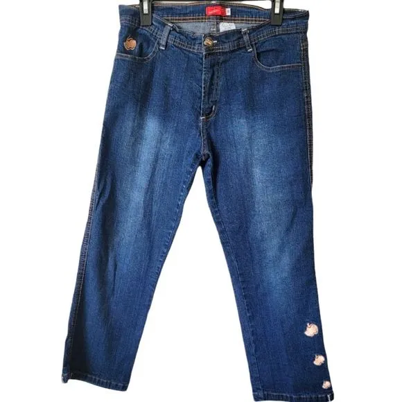Y2k Apple bottom jeans capri size 10 medium was gold embroidery