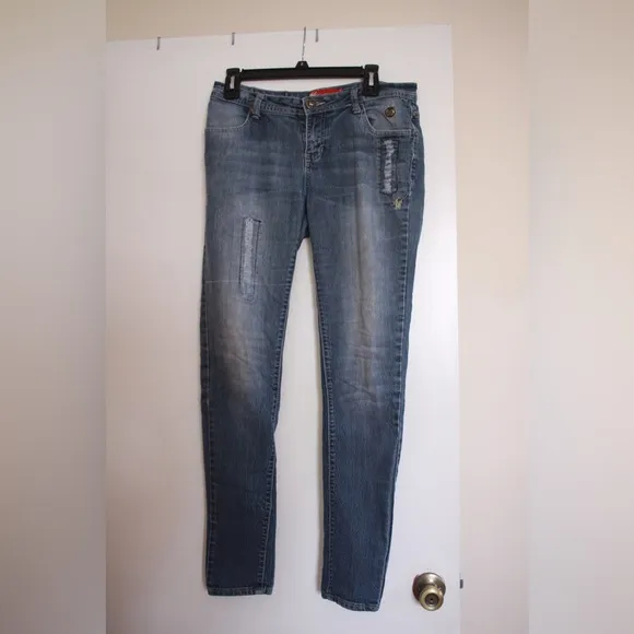 Apple Bottom Blue Jeans