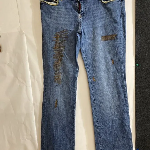 Apple Bottom Women's Blue Jeans with Pleader Trim Around Pockets Cute Sz 7/8