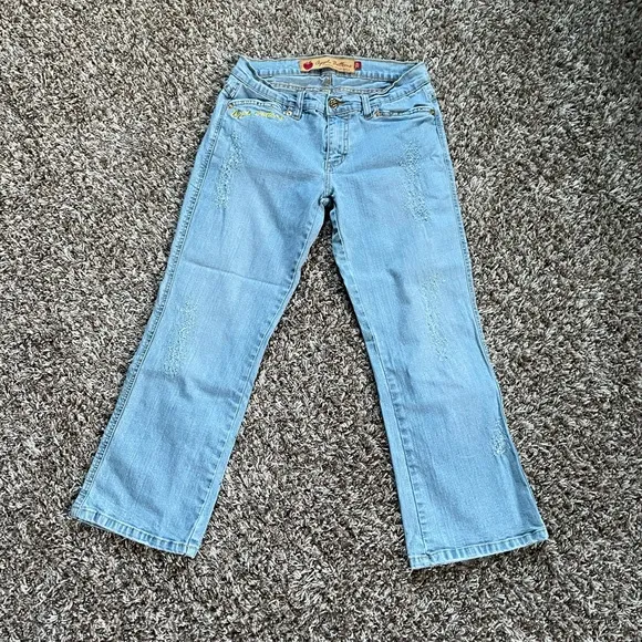 Apple bottom Jeans  Capri ( 2002)