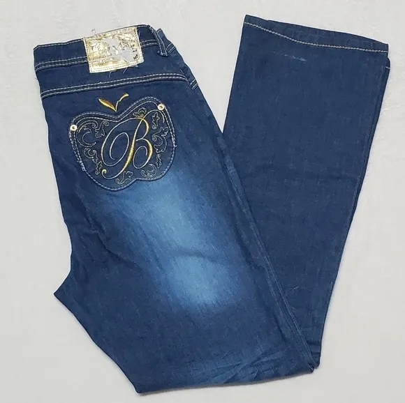 VINTAGE Apple Bottom Jeans Gold Apple Pockets Flare Leg Distressed Feathering 16