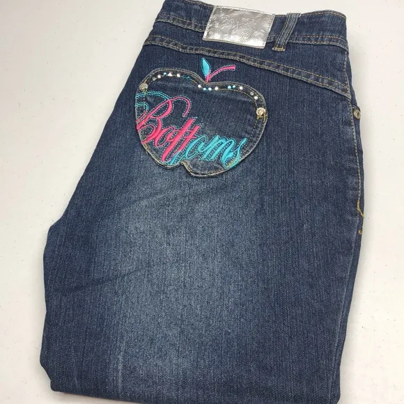 VINTAGE APPLE BOTTOMS CROP STRAIGHT JEANS 12/31x23 🍎