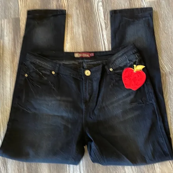 Apple bottoms y2k vintage jeans Womens size 16 NWT
          
      NWT