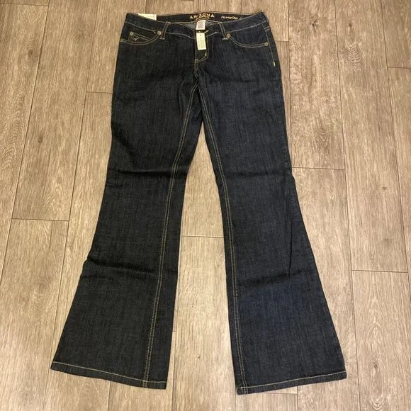 Arizona Jean Co. Women's Size 7 Average Blue Favorite Flare Jeans Dark Denim