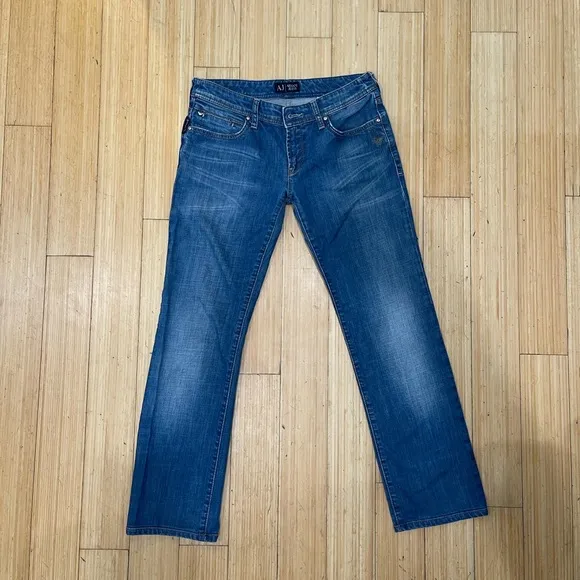 Woman’s Armani Jeans size 26