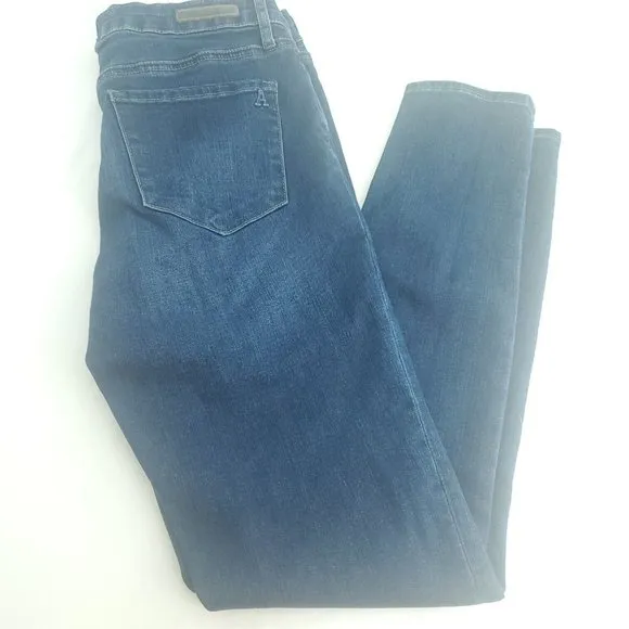 Articles Of Society Womens Blue Denim Flat Front Medium Wash Skinny Jeans Sz 28